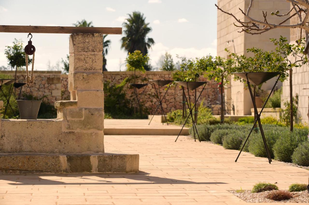 Masseria Corte Degli Aromi Palmariggi Buitenkant foto