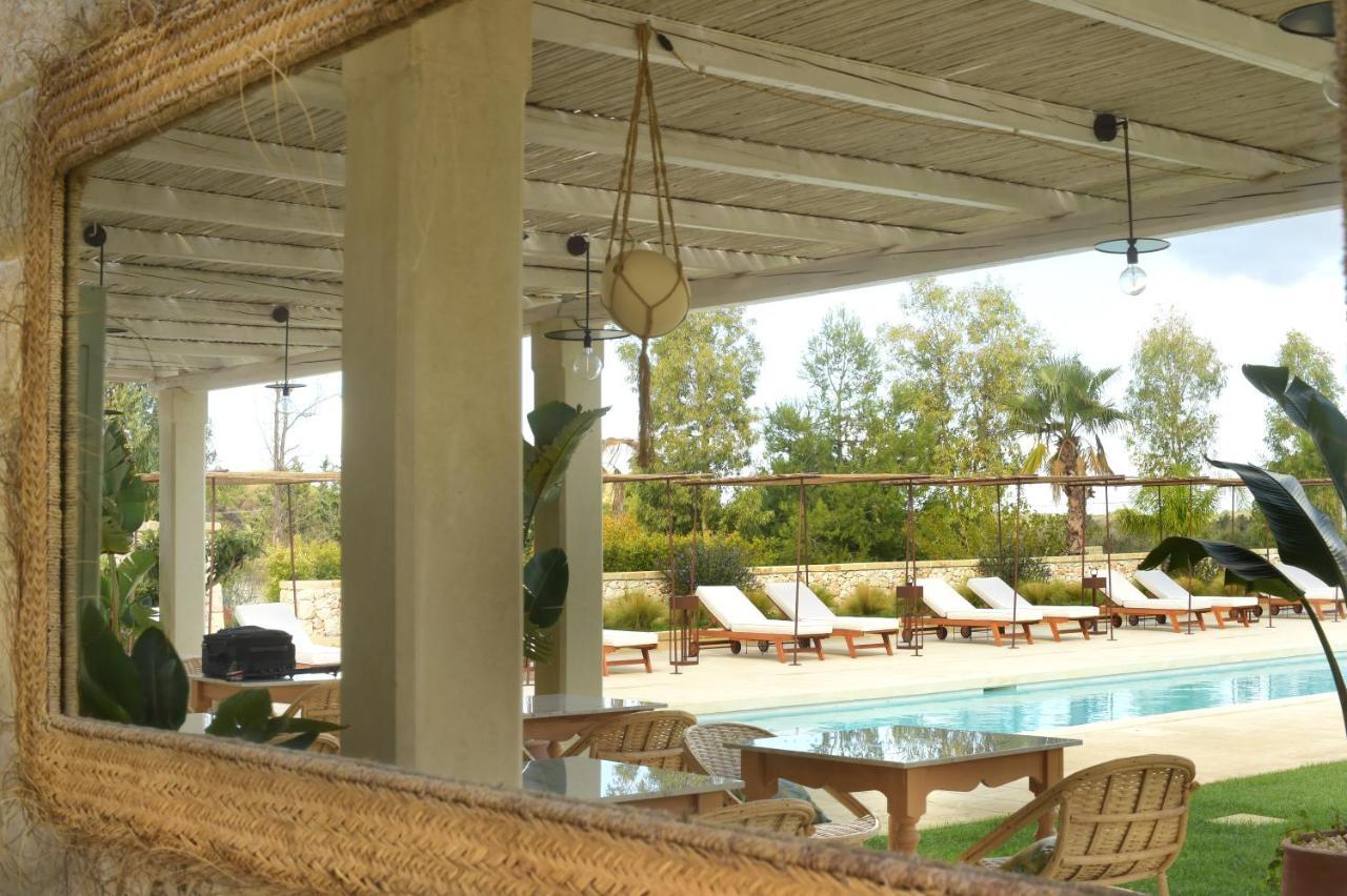 Masseria Corte Degli Aromi Palmariggi Buitenkant foto